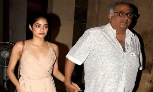 Boney Kapoor stops Janhvi Kapoor From Entering Tollywood Boney Kapoor stops Janhvi Kapoor From Entering Tollywood