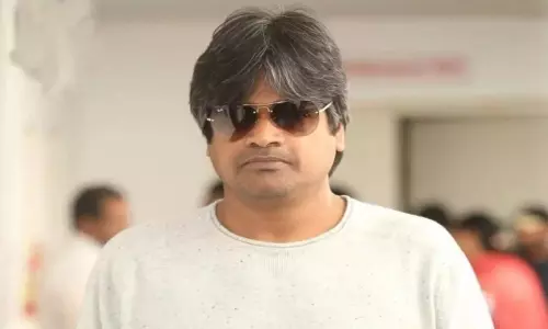 Harish Shankar Turns as Script Writer for his Assistant Vedantam Raghavaiah Movie
