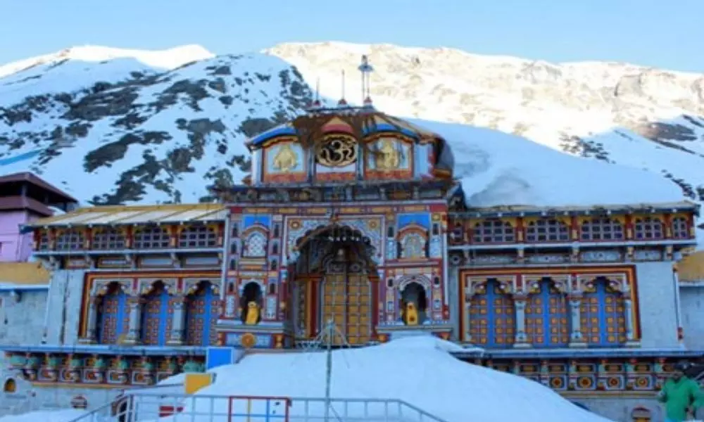 Badrinath Temple Closing From Tomorrow due to Winter
