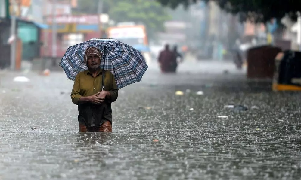 India Meteorological Department Announced Red Alert due to Heavy Rains in Tamil Nadu