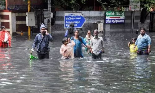 Non Stop Heavy Rains in Chennai Tamil Nadu From Few Days