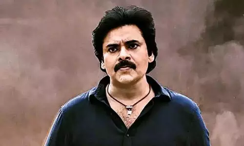 Trivikram Srinivas Takes the 15 Crores for Pawan Kalyan Bheemla Nayak Movie Trivikram Srinivas Takes the 15 Crores for Pawan Kalyan Bheemla Nayak Movie