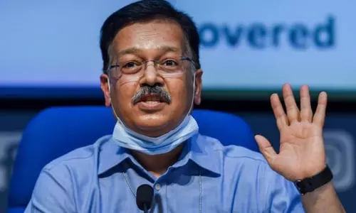 Center High Alert on Omicron Variant