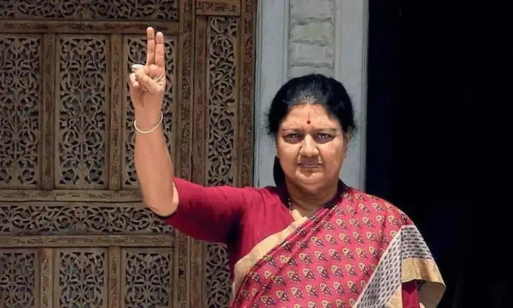 Sasikala Announced That he Will Stay in AIADMK For The Rest of His Life