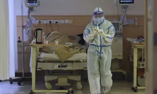 5 Contacts Of Bengaluru Omicron Patient Test Positive For Coronavirus