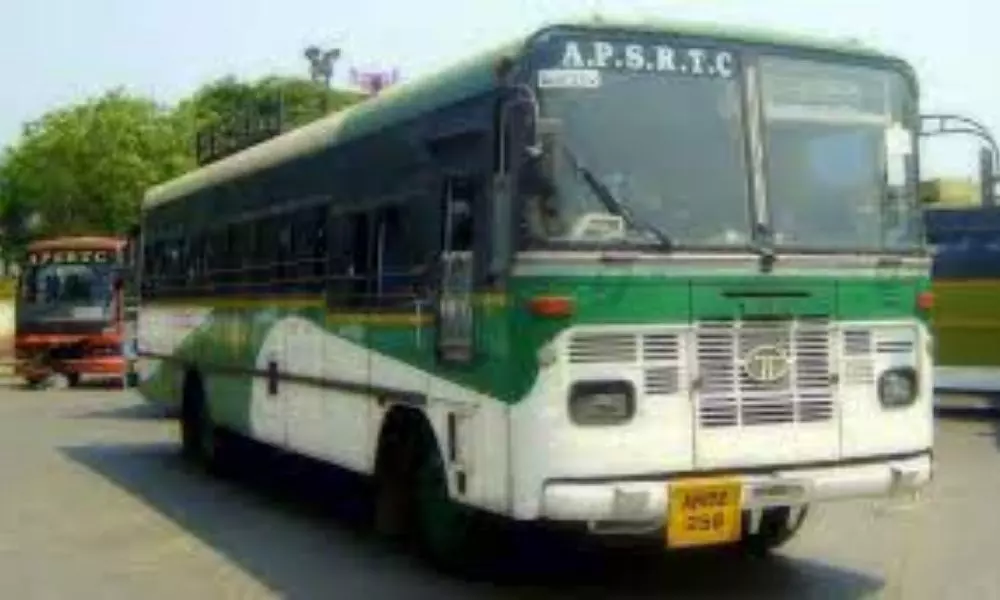 APSRTC Was Decided to Change the Color of Pallevelugu Buses