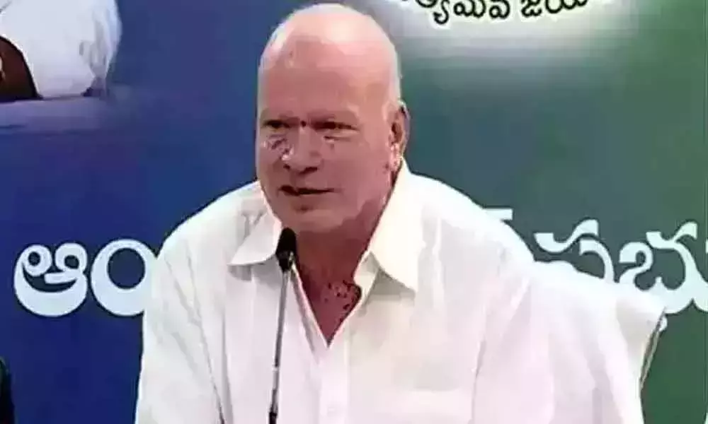 Centre Showing Step Mother Attitude to Andhra Pradesh, Says Pilli Subhash Chandrabose