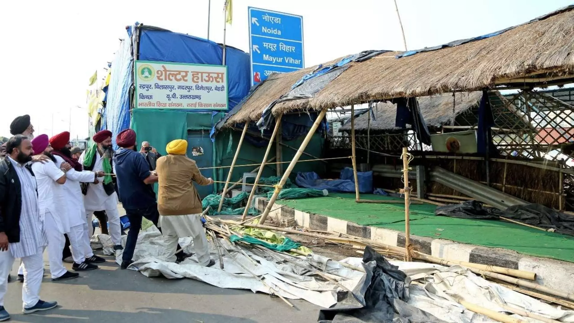 Farmers Vacate Delhi Singhu Border Area and Dismantle Protest