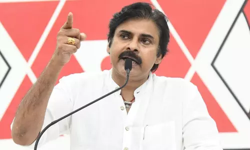 Jana Sena Chief Pawan Kalyan to Observe Fast for Steel Plant Today 12 12 2021
