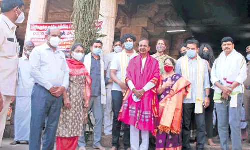 Telangana CM KCR Will Meet Tamil Nadu CM Stalin in Chennai Today 14 12 2021 Telangana CM KCR Will Meet Tamil Nadu CM Stalin in Chennai Today 14 12 2021