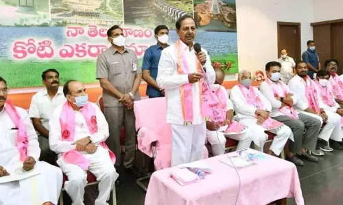 ధాన్యం కొనుగోళ్లపై మళ్లీ కేసీఆర్ యుద్దం