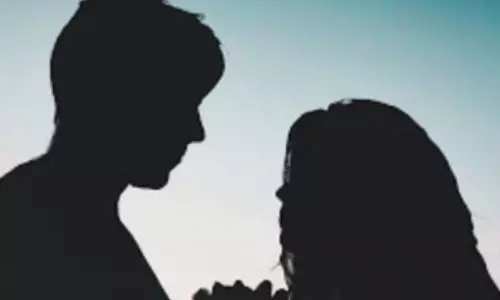 Lovers Committed Self Destruction in Nagarkurnool District | Telugu Online News