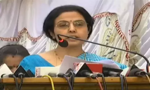 Nara Bhuvaneswari Interesting Comments on Political Leaders