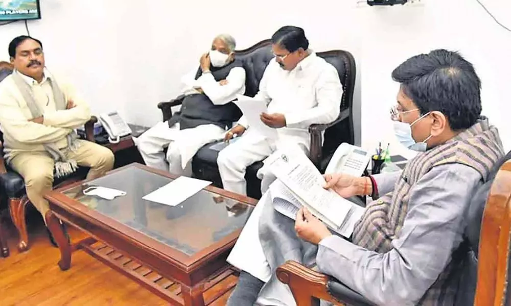 TS Minister Met Central Minister Piyush Goyal about Paddy Crop | Telangana News Today