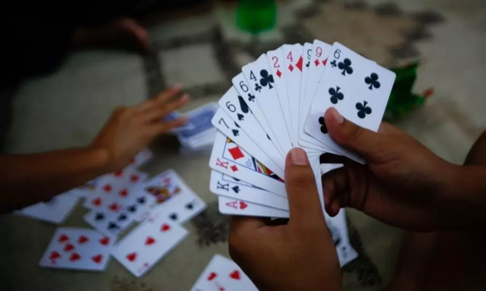 East Godavari Kothapeta Tehsildar Kishore Babu Arrested in Poker Case |  AP Latest News