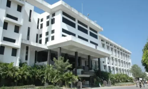 Private College Student Self Destruction in Hyderabad Today 23 12 2021 | Telangana News Today