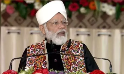 PM Narendra Modi Fires On Opposition Leaders in Uttar Pradesh | National News