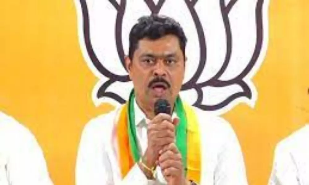 BJP MP CM Ramesh Comments  On AP Police