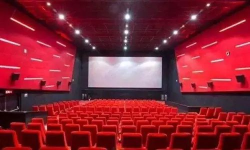 Raids Going on in AP Theatres and 30 Closed in Chittoor | AP Latest News