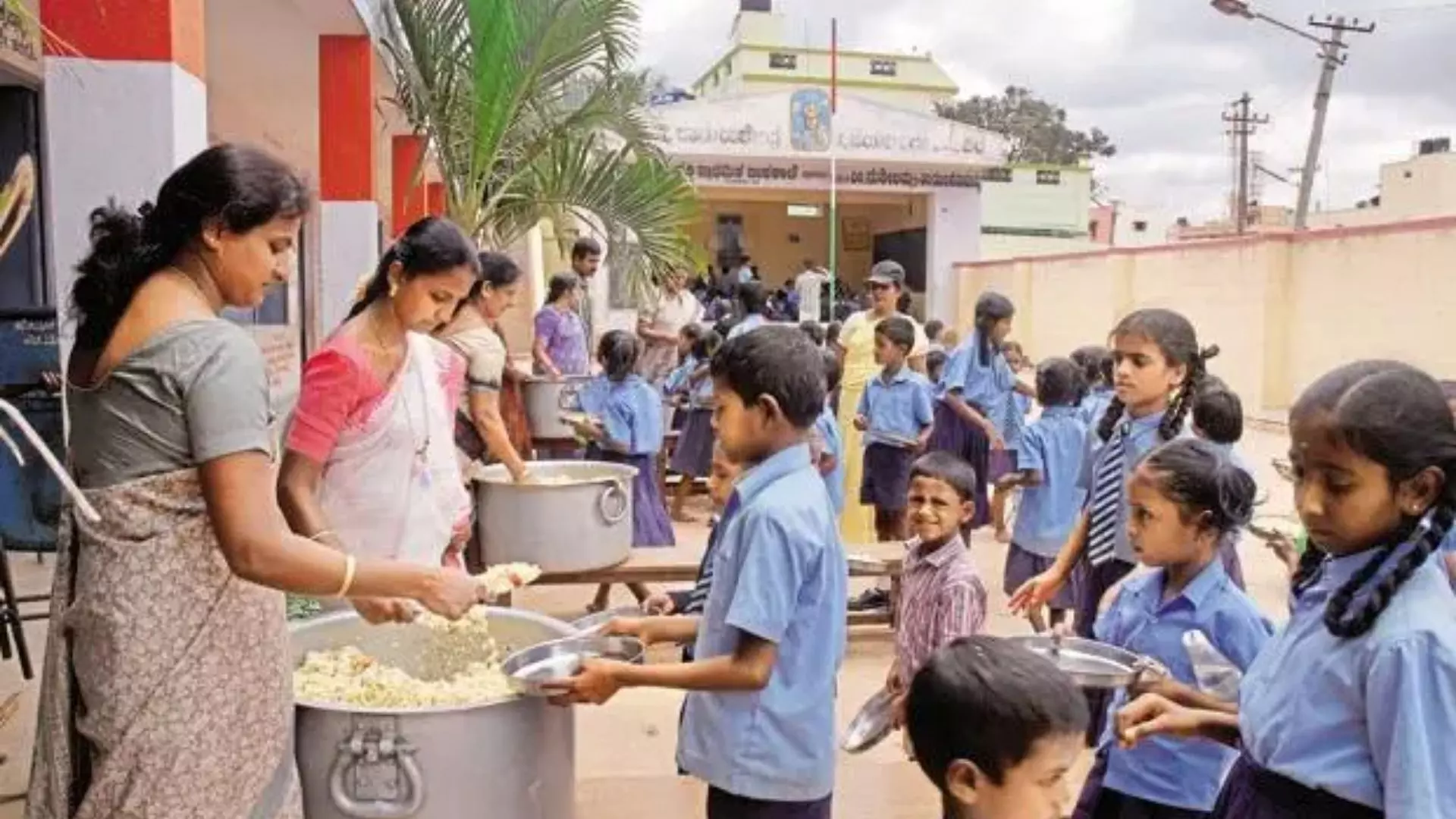Bills Sanctions Delayed for Mid day Meal Scheme in Siddipet District