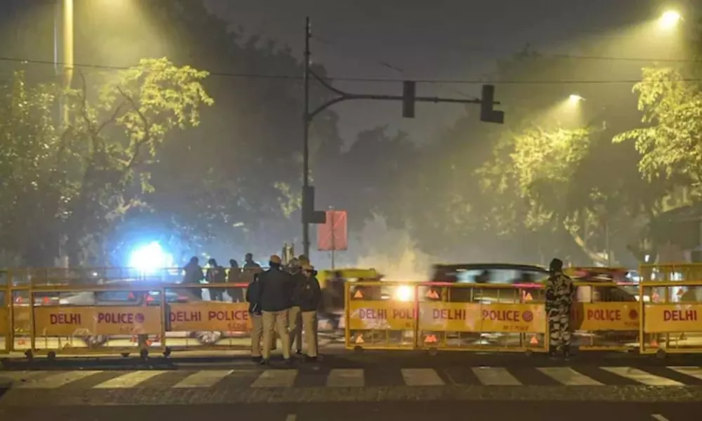 Night Curfew in Delhi From Today 27 12 2021 | Omicron Cases in Delhi