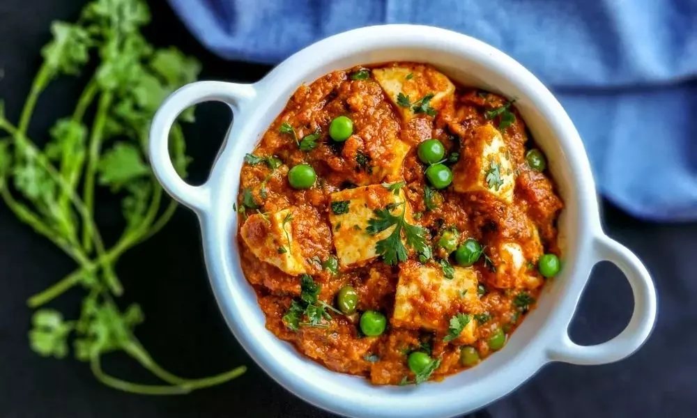 Hot hot matar paneer with restaurant like taste make it like this at home