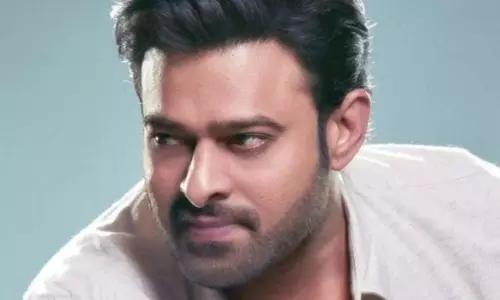 Prabhas Helping Fans Who Injured at Radhe Shyam Pre Release Event | Tollywood News