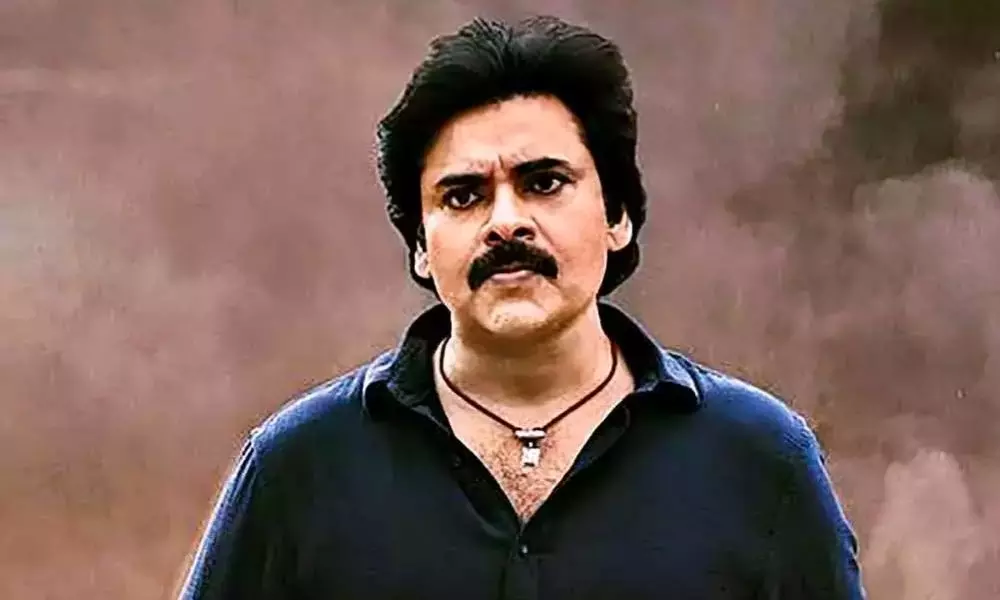 Pawan Kalyan Fans Fires on Bheemla Nayak Movie Producers for Late | Tollywood News