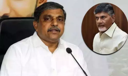 Sajjala Ramakrishna Reddy Fires On Chandrababu