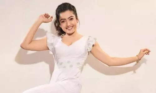 Rashmika Mandanna has Raised her Remuneration After Pushpa Movie | Telugu Movie News Rashmika Mandanna has Raised her Remuneration After Pushpa Movie | Telugu Movie News