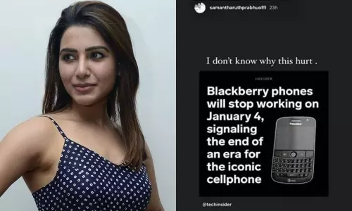 Samantha Post Going Viral About BlackBerry Mobile | Tollywood News Online