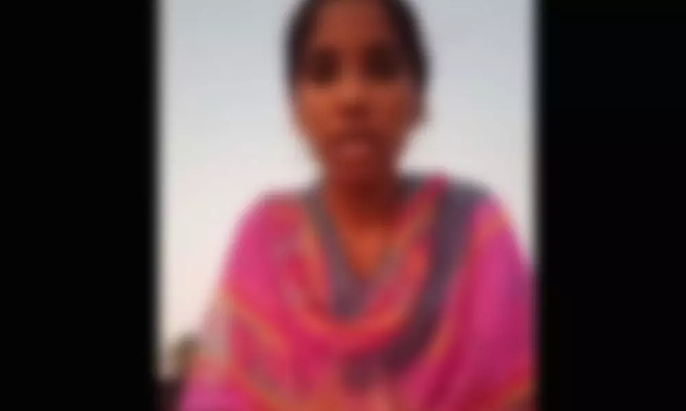 Guntur Woman Selfie Video Viral