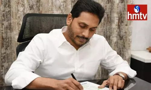 కాసేపట్లో కొవిడ్, వైద్య ఆరోగ్యశాఖపై సీఎం జగన్ సమీక్ష.. రేపట్నుంచి నైట్ కర్ఫ్యూ  అమలుపై చర్చ..