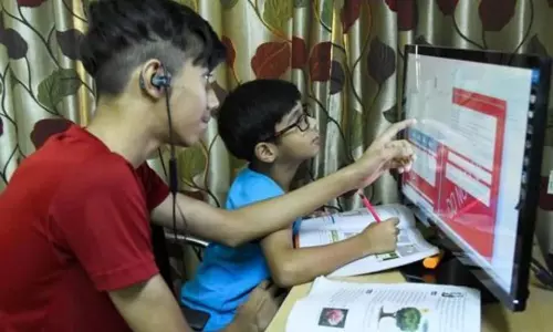 Pressure on Children With Online Classes