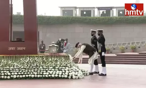 PM Narendra Modi Pays Tribute to Fallen Heroes at National War Memorial | National News Today PM Narendra Modi Pays Tribute to Fallen Heroes at National War Memorial | National News Today