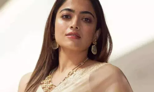 Puspa Beauty who received Bollywood offer Puspa Beauty who received Bollywood offer