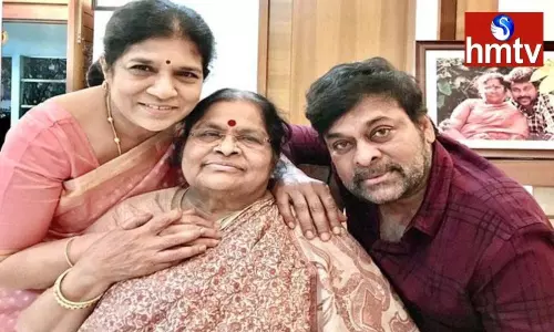 Megastar Chiranjeevi Pens Birthday Wishes to his Mother Anjana Devi Megastar Chiranjeevi Pens Birthday Wishes to his Mother Anjana Devi