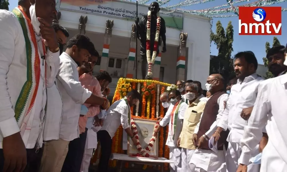 Celebrities Paid Tributes on the Occasion of Mahatma Gandhi