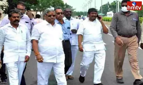 Committee of Ministers talks with job unions