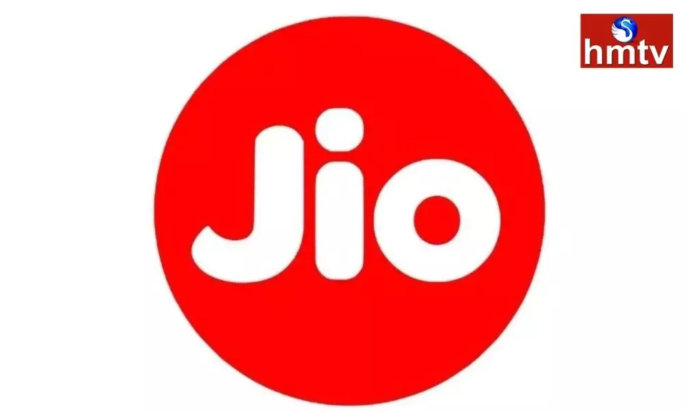 Can be recharged automatically with jio UPI AUTOPAY feature