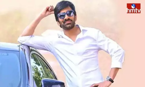 Anchor Anasuya Acting the Mother of the Heroine in Ravi Teja Movie