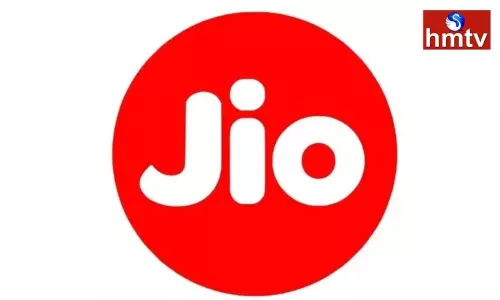 Can be recharged automatically with jio UPI AUTOPAY feature