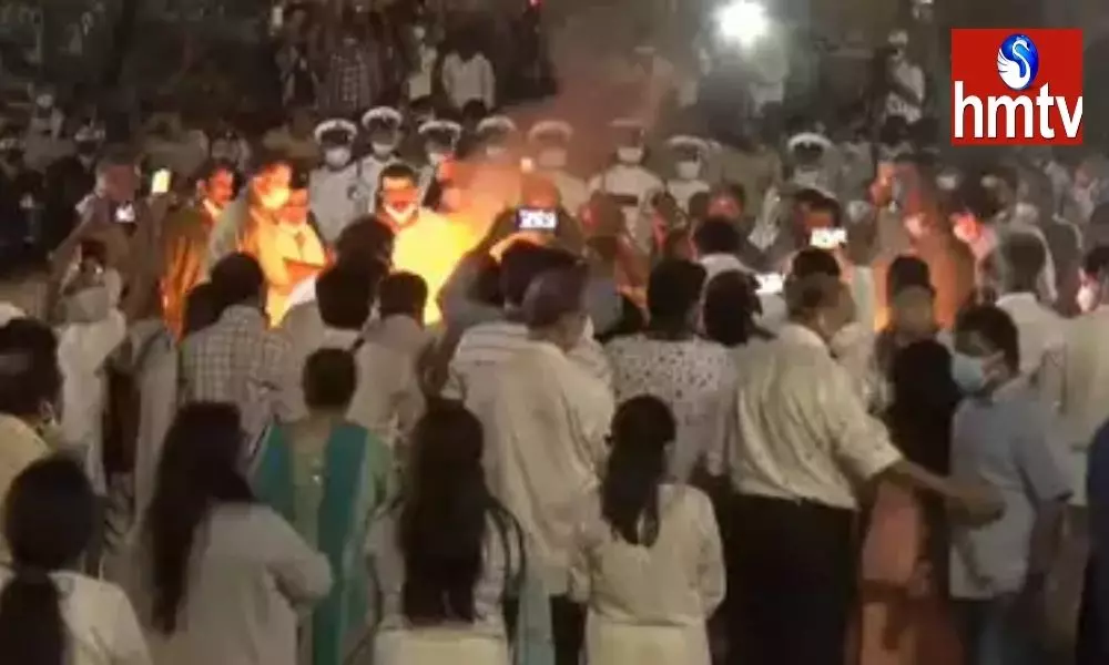 Lata Mangeshkar Funeral Completed