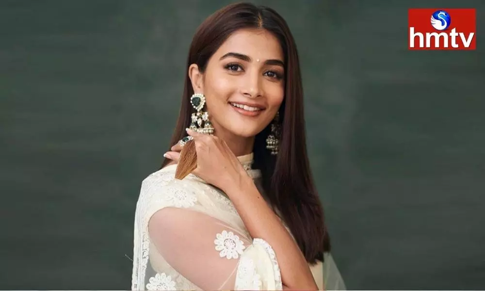 Pooja Hegde is the Reason to Buy a House in Mumbai | Tollywood News