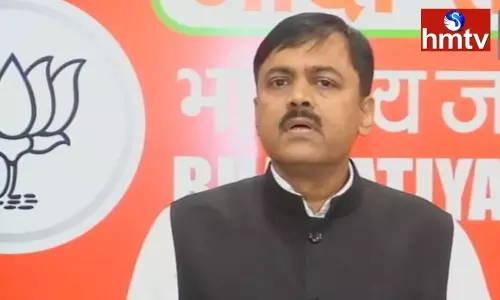 MP GVL Narasimha Rao Said that Chandrababu and Jagan Did not Talk About Special Status MP GVL Narasimha Rao Said that Chandrababu and Jagan Did not Talk About Special Status