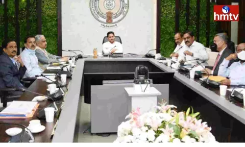 Review of CM Jagan on Roads and Buildings Department Review of CM Jagan on Roads and Buildings Department