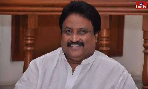 4 Members Kidnapped at Ex-MP Jithender Reddy House in Delhi | Breaking News