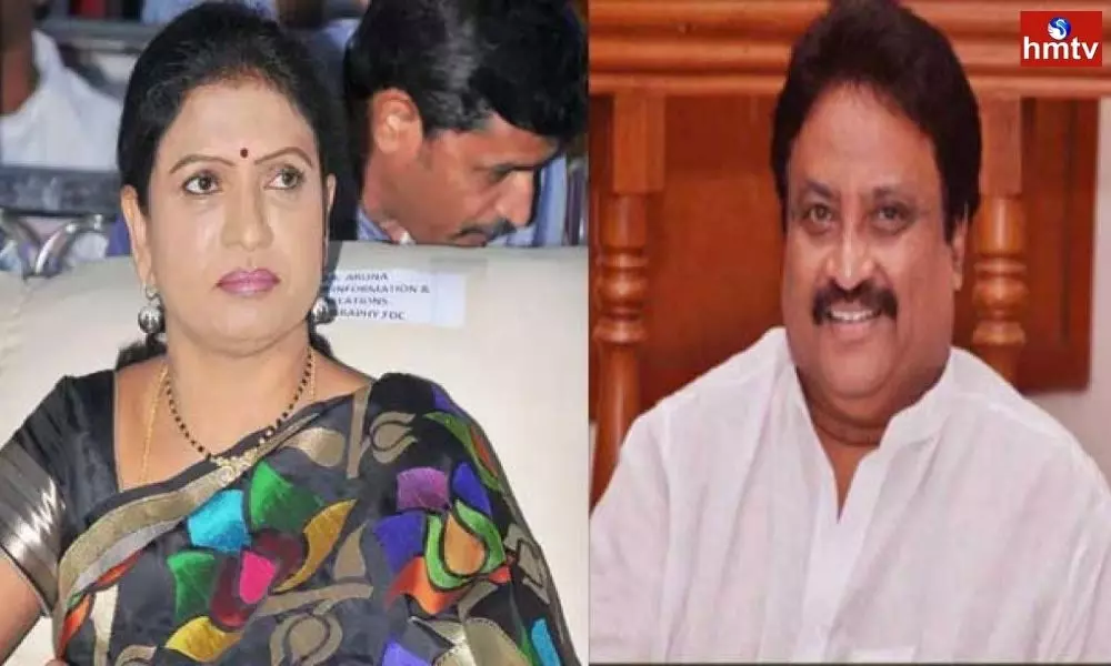 Stone Attacks on BJP Leaders DK Aruna Jithender Reddy House | Telugu Online News