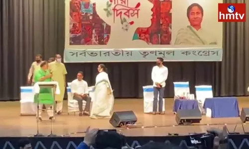 Prashant Kishor Mamata Banerjee On Stage Together Prashant Kishor Mamata Banerjee On Stage Together