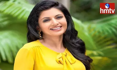 Bhagyashree Character in Radhe Shyam Movie | Tollywood News